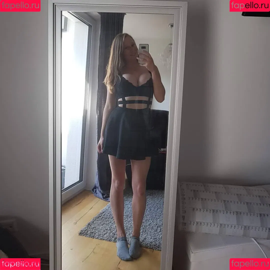Jojo Kiss Onlyfans Photo Gallery 