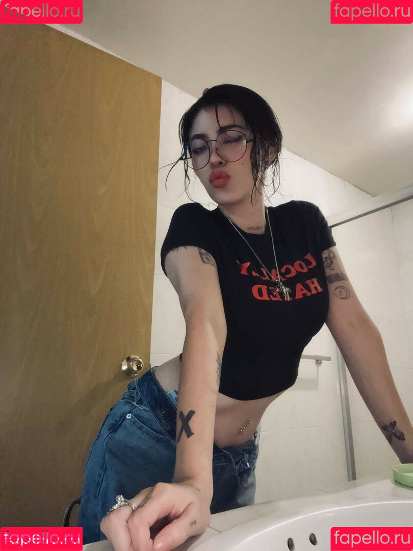 Kittymeichi Onlyfans Photo Gallery 