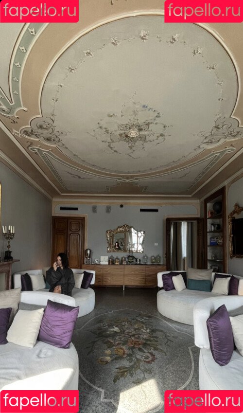 The Bella Twins: Onlyfans Photo Gallery 