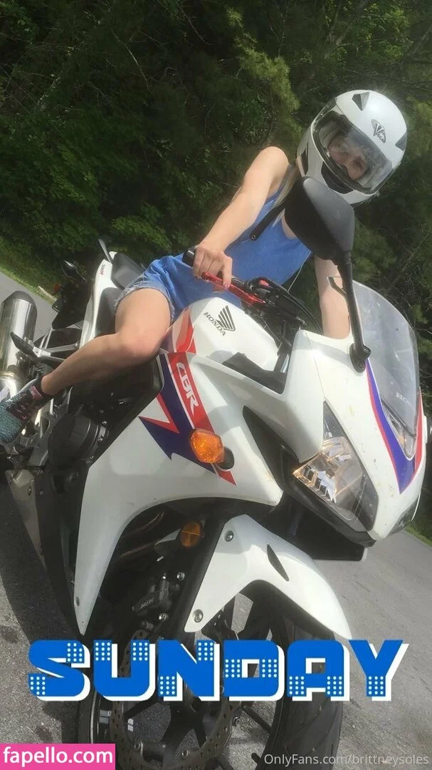 brittneysoles Onlyfans Photo Gallery 