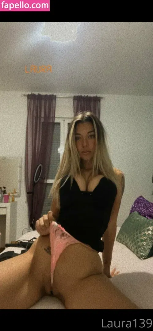 laura139 Onlyfans Photo Gallery 