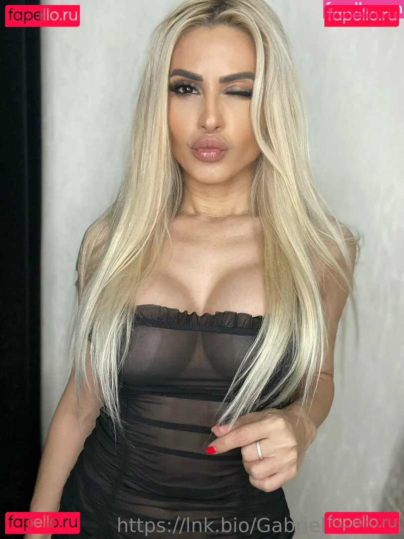 gabrielladeville Onlyfans Photo Gallery 