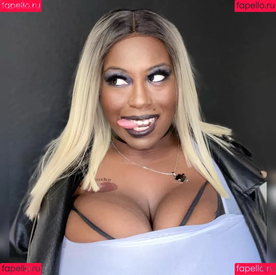 GoddessCocoaLuna Onlyfans Photo Gallery 