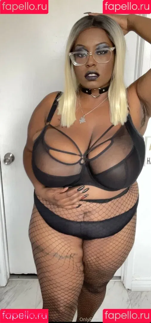 GoddessCocoaLuna Onlyfans Photo Gallery 