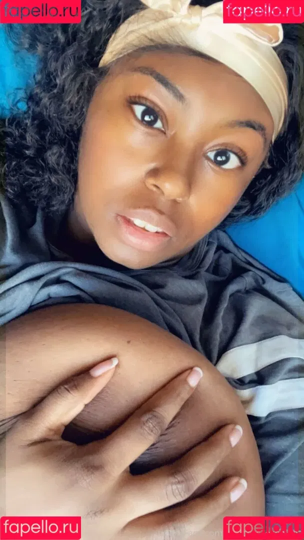 GoddessCocoaLuna Onlyfans Photo Gallery 