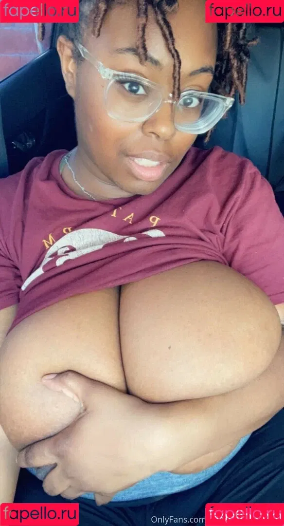 GoddessCocoaLuna Onlyfans Photo Gallery 
