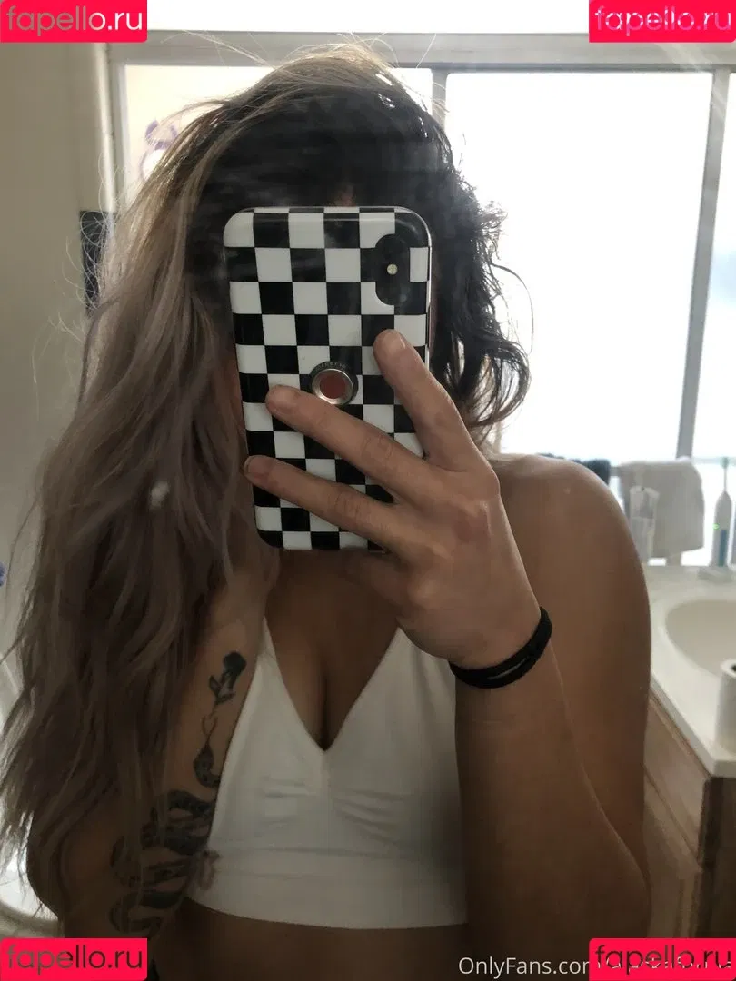 alaskafornia Onlyfans Photo Gallery 