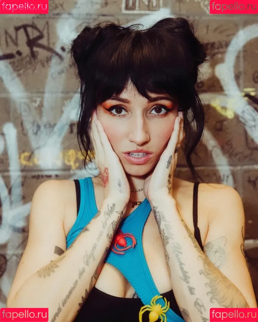 Lights Poxleitner Onlyfans Photo Gallery 