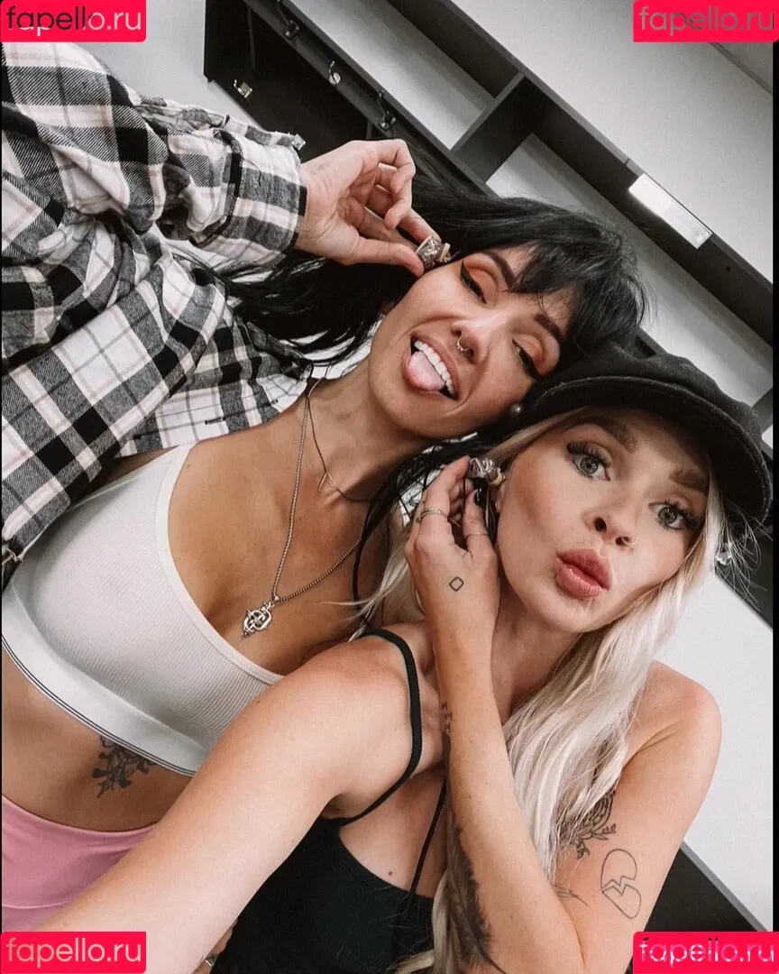 Lights Poxleitner Onlyfans Photo Gallery 
