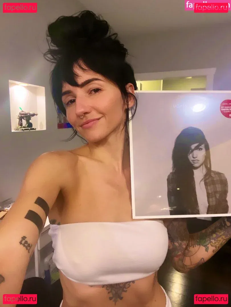 Lights Poxleitner Onlyfans Photo Gallery 