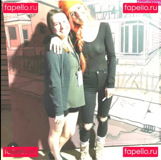 Lights Poxleitner Onlyfans Photo Gallery 