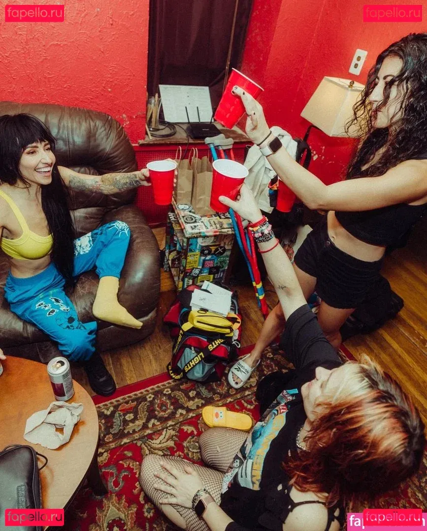 Lights Poxleitner Onlyfans Photo Gallery 