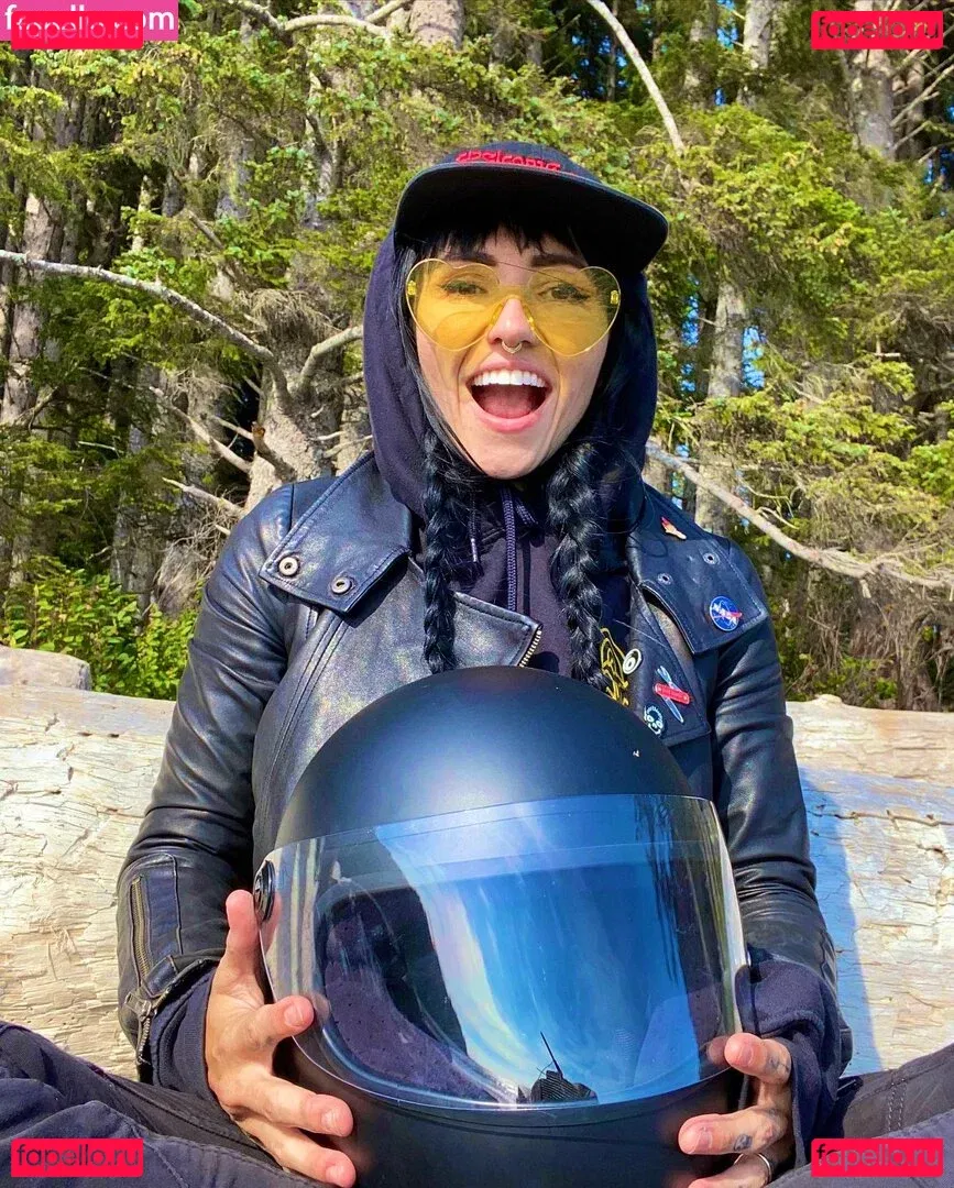 Lights Poxleitner Onlyfans Photo Gallery 