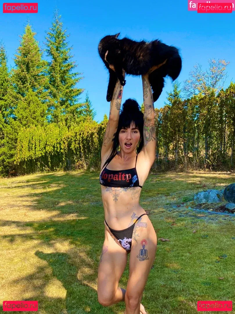 Lights Poxleitner Onlyfans Photo Gallery 