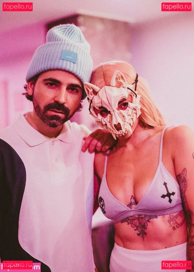 Lights Poxleitner Onlyfans Photo Gallery 