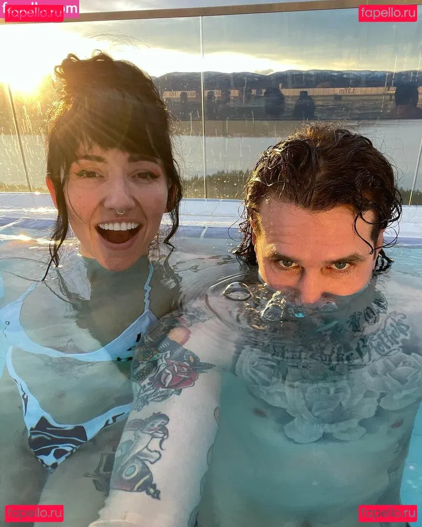 Lights Poxleitner Onlyfans Photo Gallery 