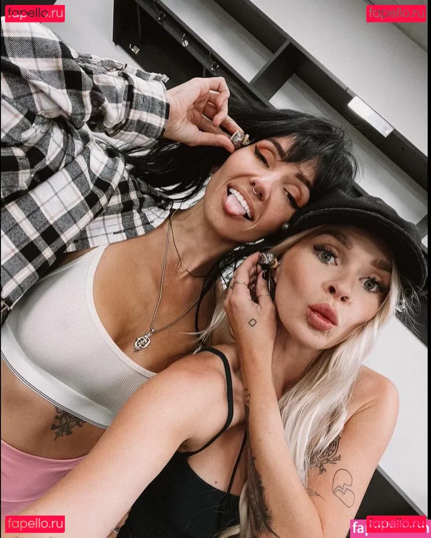 Lights Poxleitner Onlyfans Photo Gallery 