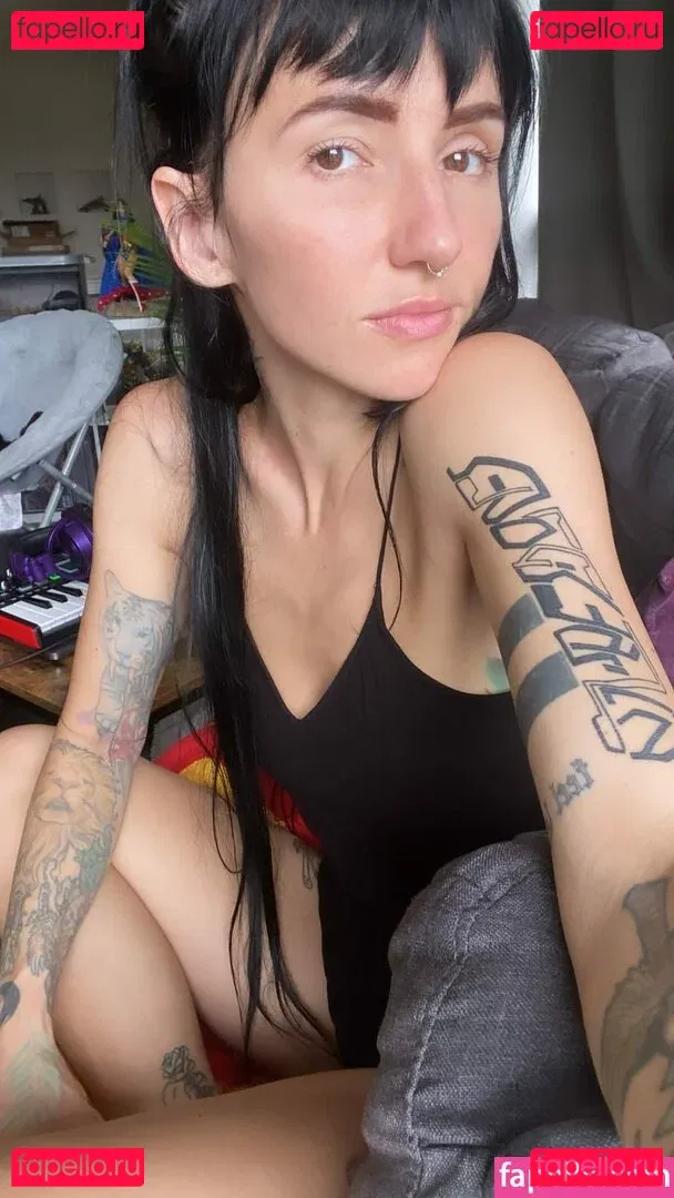 Lights Poxleitner Onlyfans Photo Gallery 