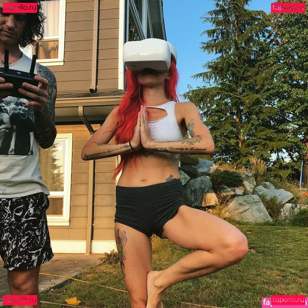 Lights Poxleitner Onlyfans Photo Gallery 