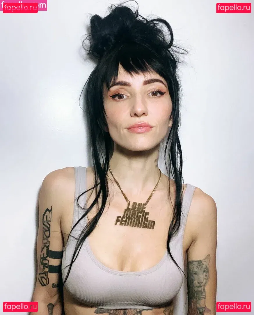 Lights Poxleitner Onlyfans Photo Gallery 