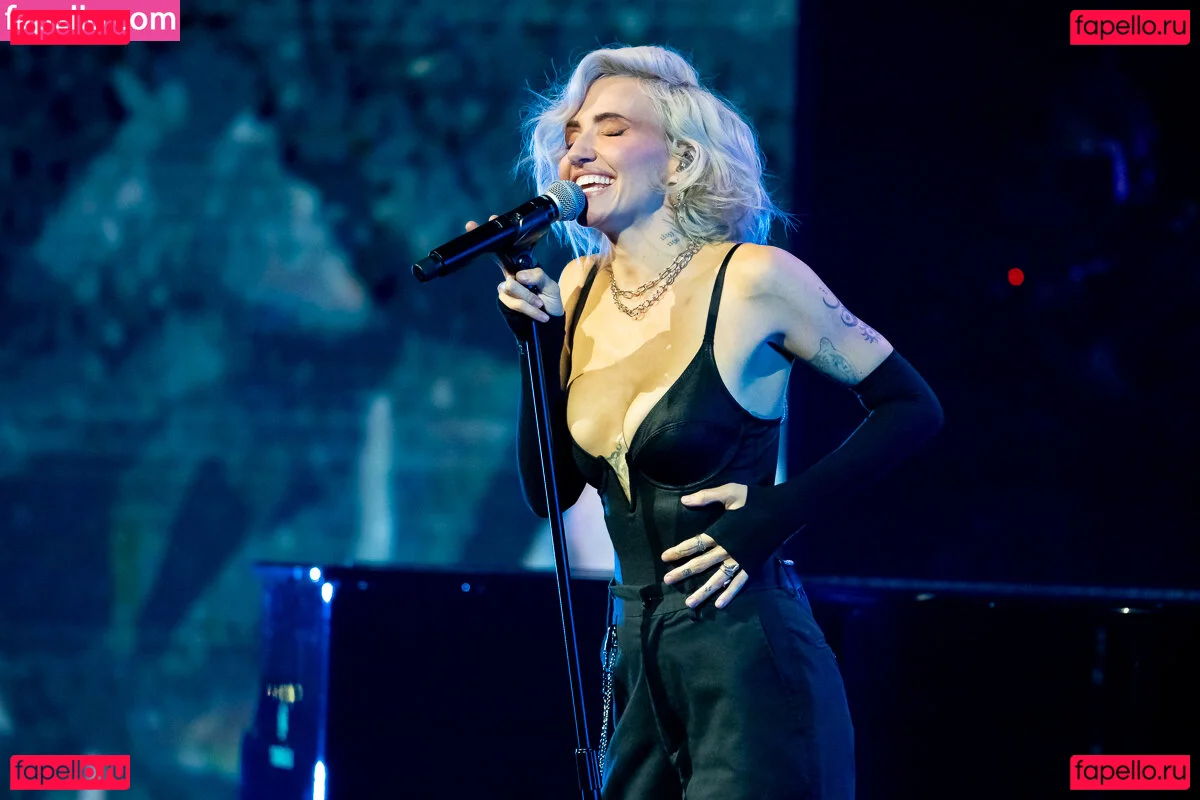 Lights Poxleitner Onlyfans Photo Gallery 