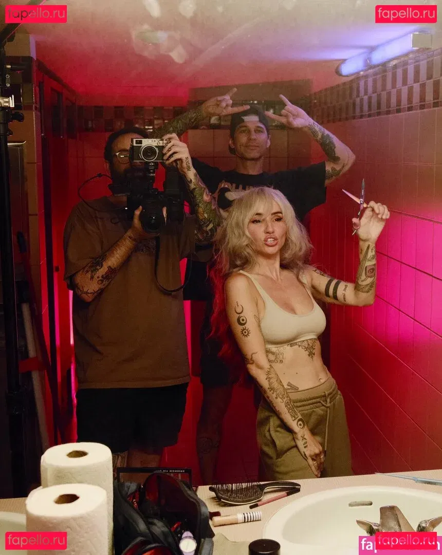 Lights Poxleitner Onlyfans Photo Gallery 