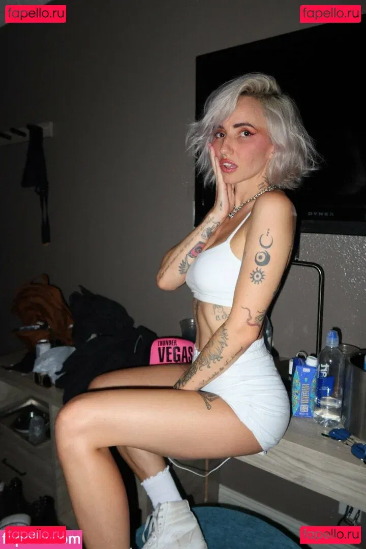 Lights Poxleitner Onlyfans Photo Gallery 