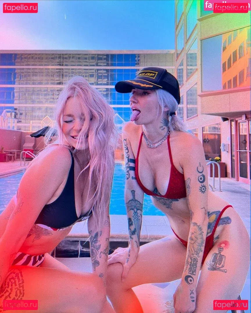 Lights Poxleitner Onlyfans Photo Gallery 