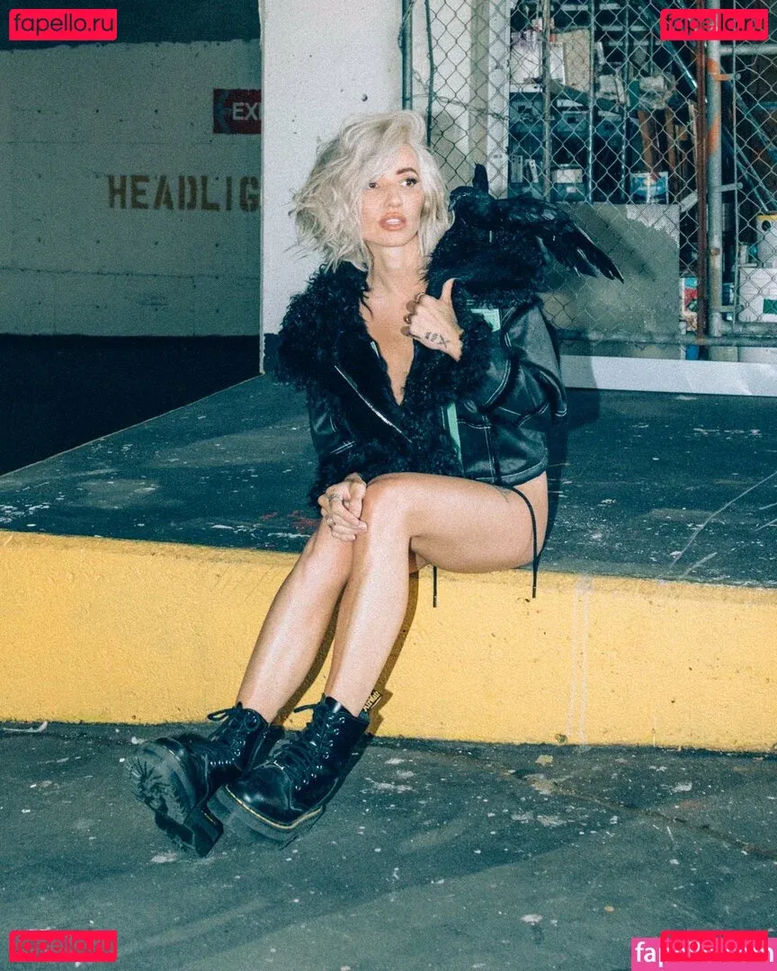 Lights Poxleitner Onlyfans Photo Gallery 