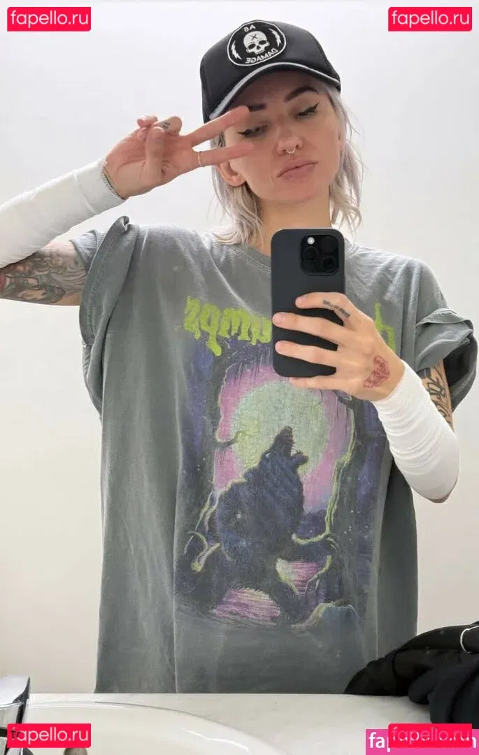 Lights Poxleitner Onlyfans Photo Gallery 