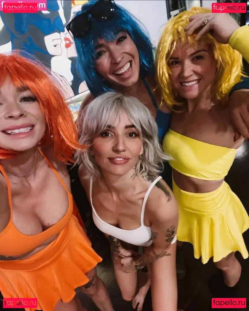 Lights Poxleitner Onlyfans Photo Gallery 