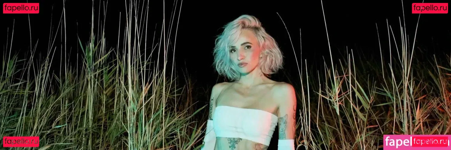 Lights Poxleitner Onlyfans Photo Gallery 