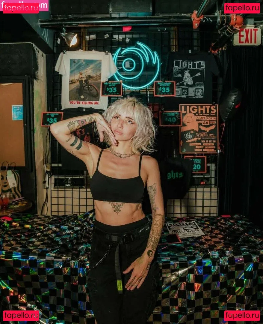 Lights Poxleitner Onlyfans Photo Gallery 