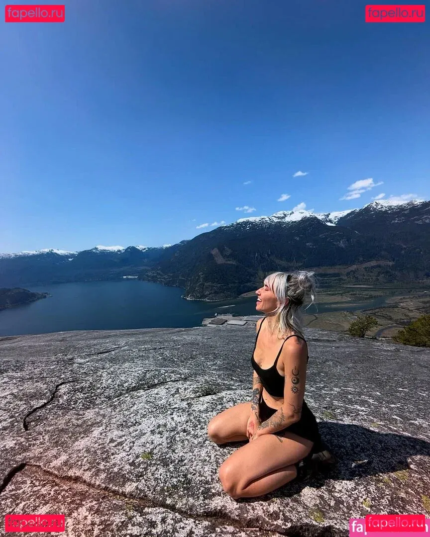 Lights Poxleitner Onlyfans Photo Gallery 