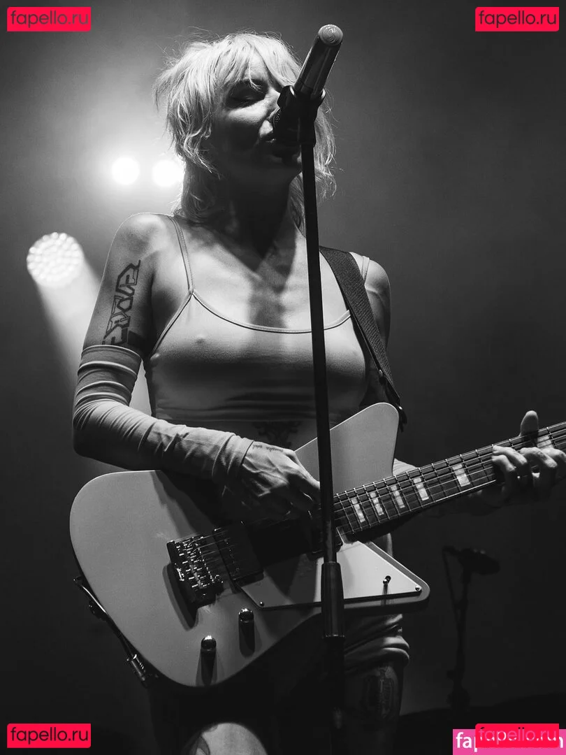 Lights Poxleitner Onlyfans Photo Gallery 