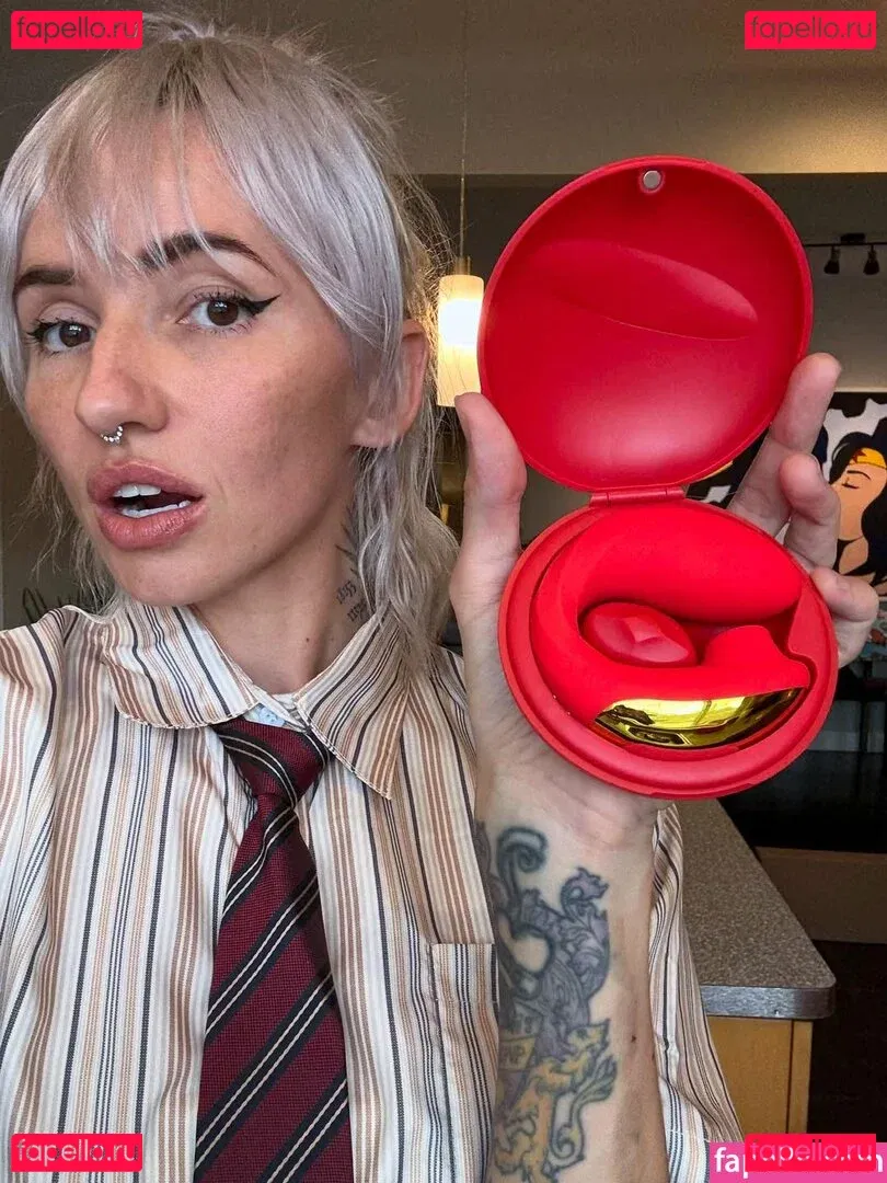 Lights Poxleitner Onlyfans Photo Gallery 