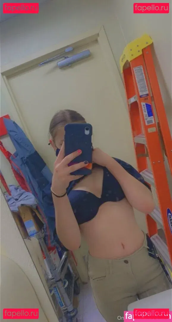 cutiekali Onlyfans Photo Gallery 