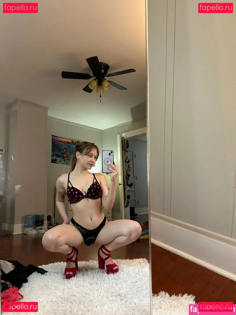 cutiekali Onlyfans Photo Gallery 