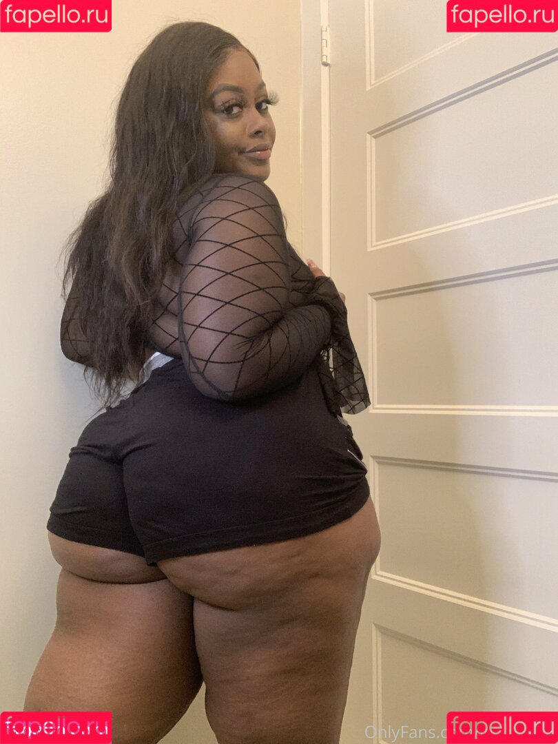 itsjuicytee Onlyfans Photo Gallery 