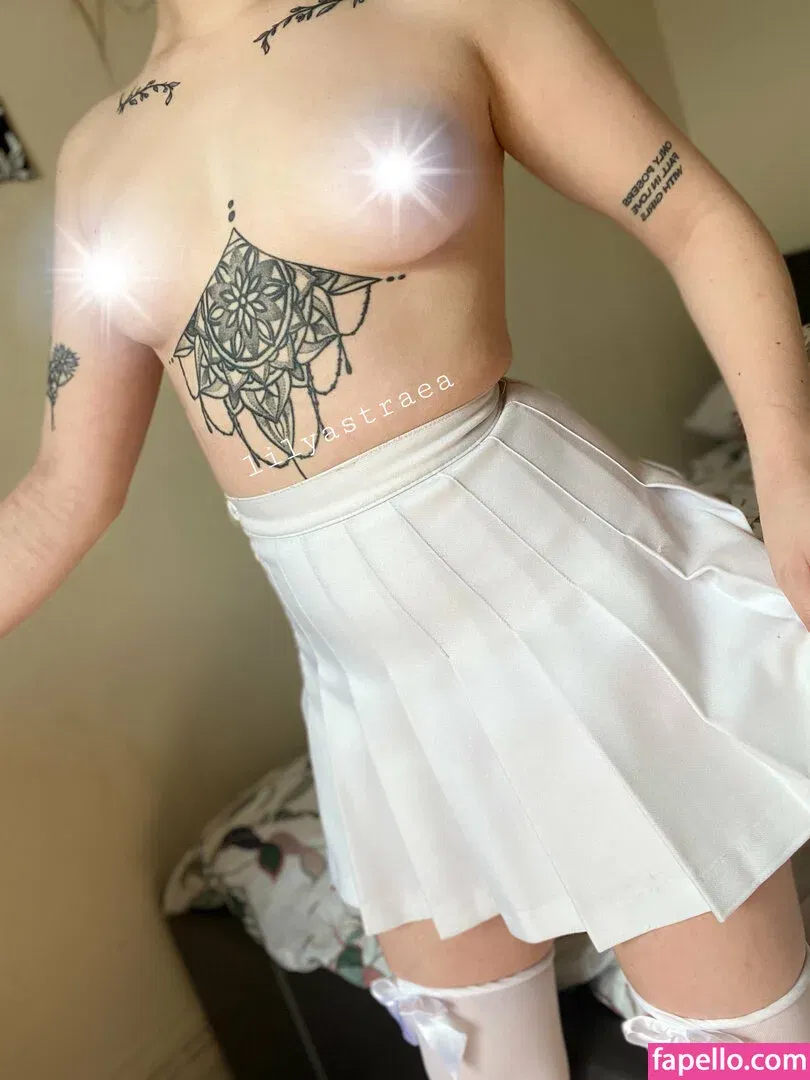 petiteredheadbabyfree Onlyfans Photo Gallery 