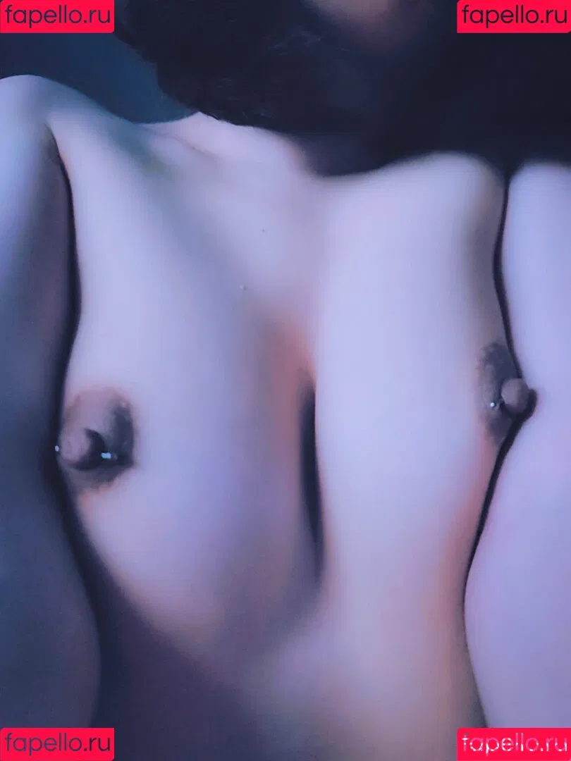 s2x6974892 Onlyfans Photo Gallery 