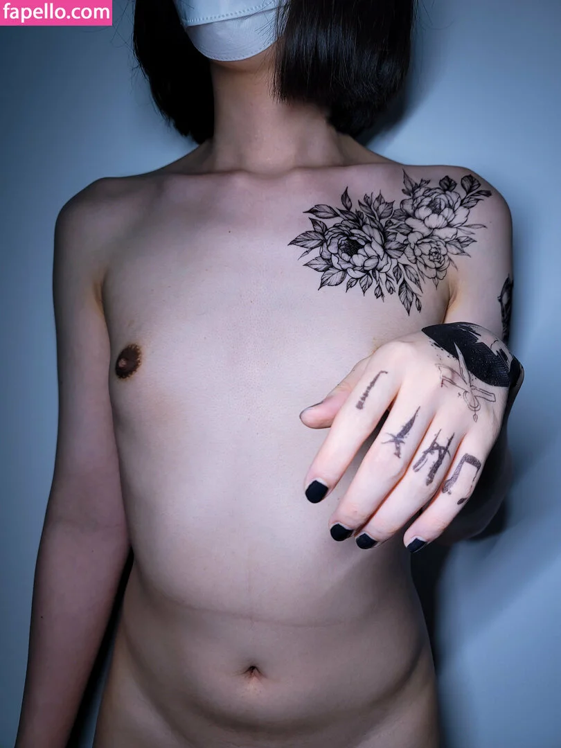 s2x6974892 Onlyfans Photo Gallery 