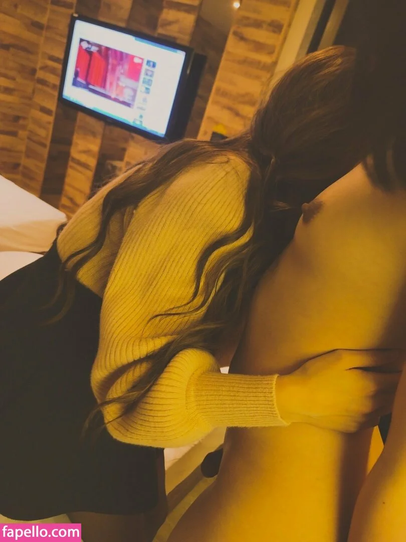 s2x6974892 Onlyfans Photo Gallery 