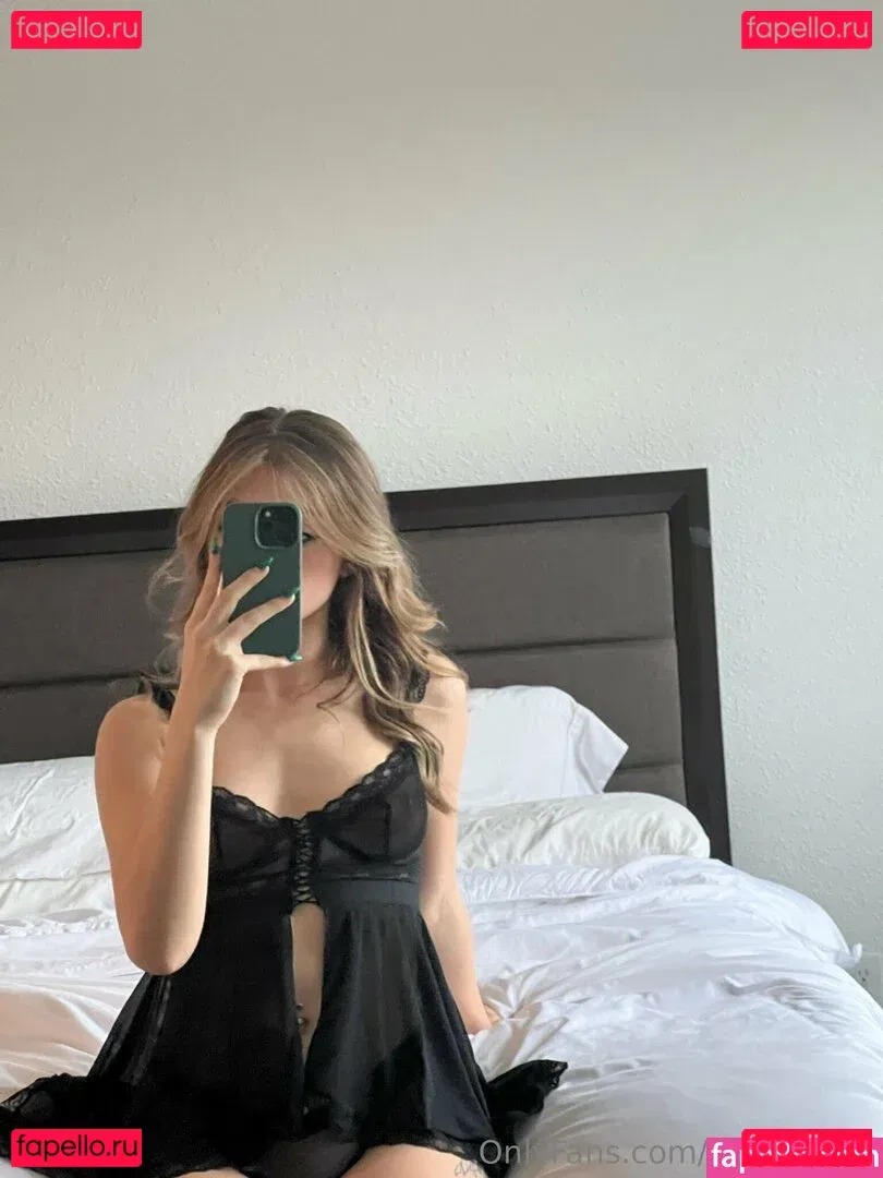 imrileyrain Onlyfans Photo Gallery 