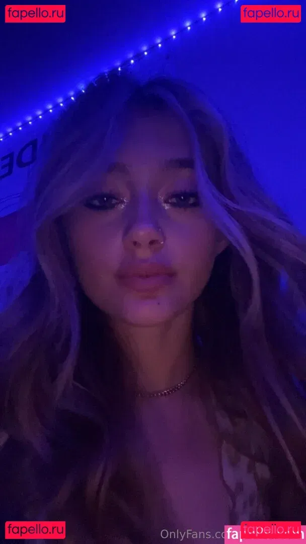 imrileyrain Onlyfans Photo Gallery 