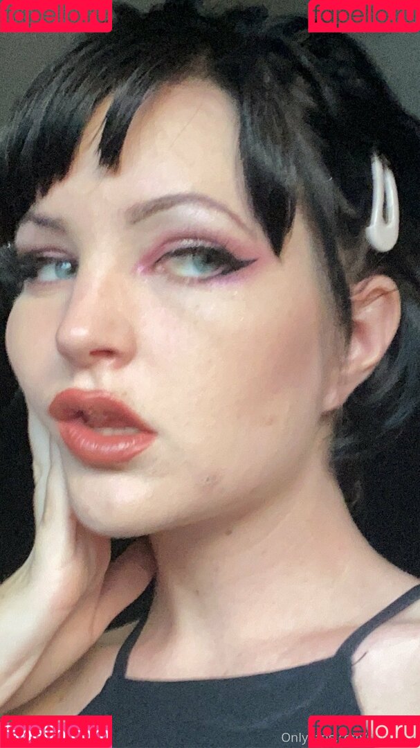 sithbitch Onlyfans Photo Gallery 