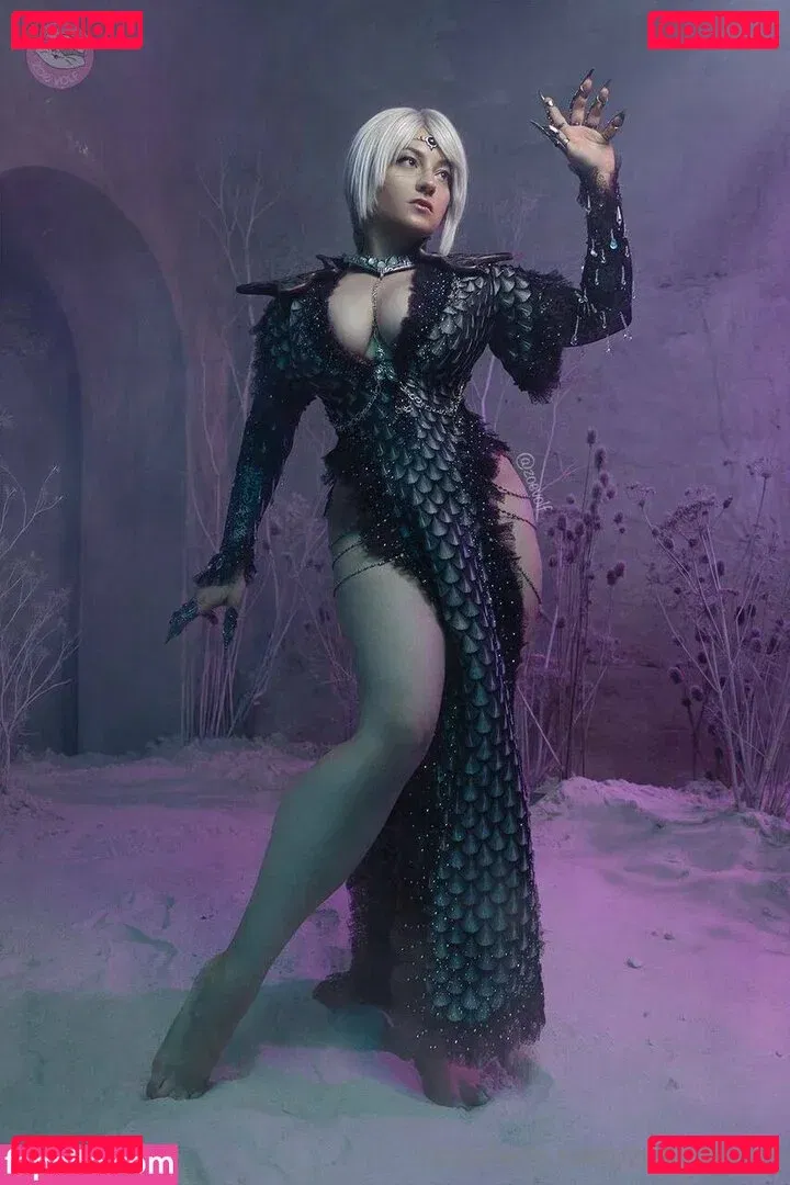 zoevolfcos Onlyfans Photo Gallery 