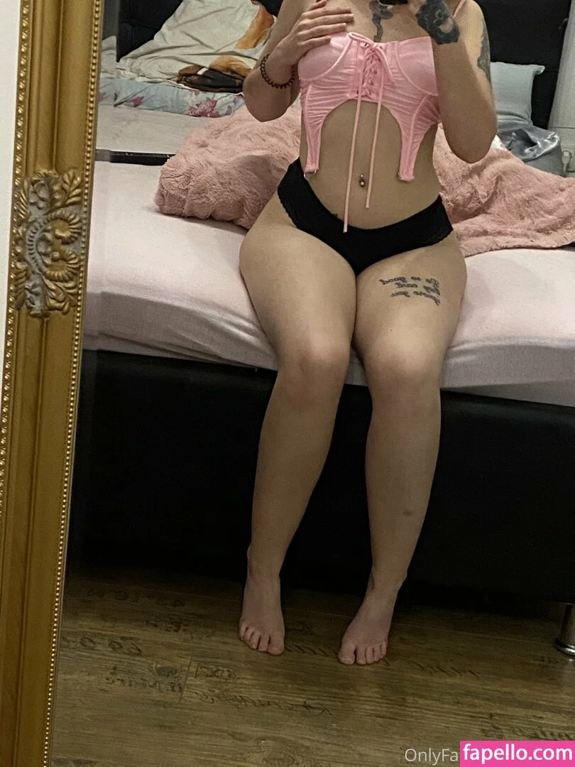 xkanix Onlyfans Photo Gallery 