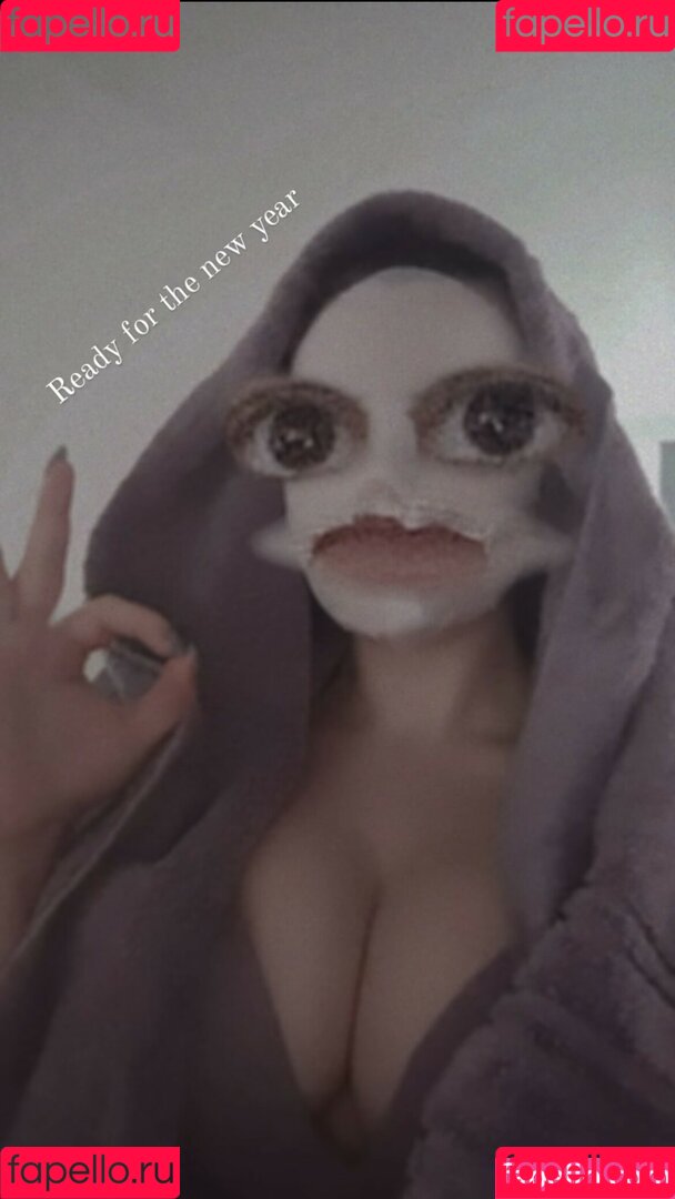 Caffeine-Sama Onlyfans Photo Gallery 