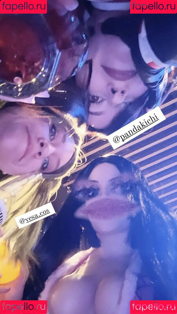 Caffeine-Sama Onlyfans Photo Gallery 